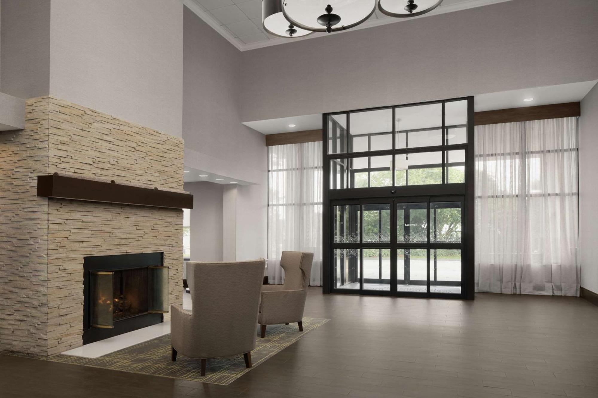 Hampton Inn Haverhill Exterior foto